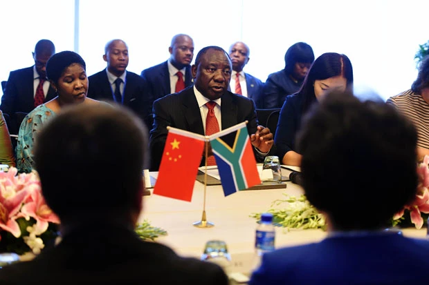 L'Afrique du Sud ne s'engagera pas dans une « diplomatie du mégaphone contre-productive » BRICS États-Unis Afrique du Sud G20 