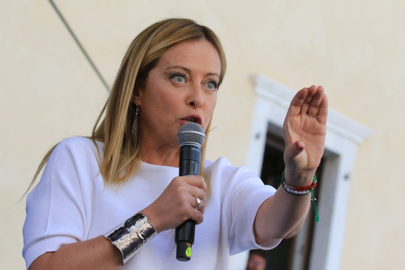 Le gouvernement italien veut bloquer les grèves contre la guerre Extrême droite Guerre Syndicalisme Italie 