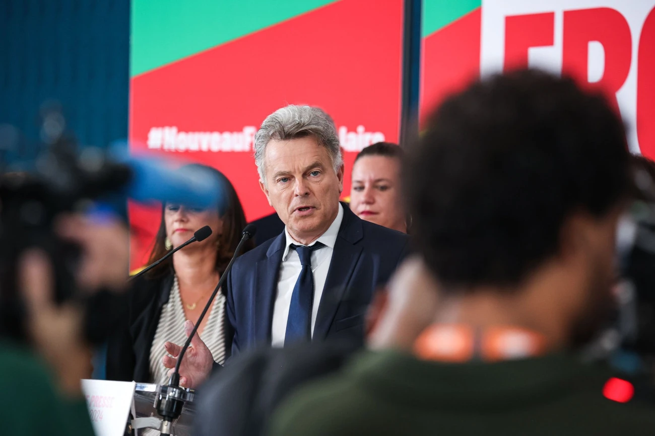 Faire barrage au RN à l'Assemblée nationale Extrême droite PCF Assemblée nationale Brève Front populaire 