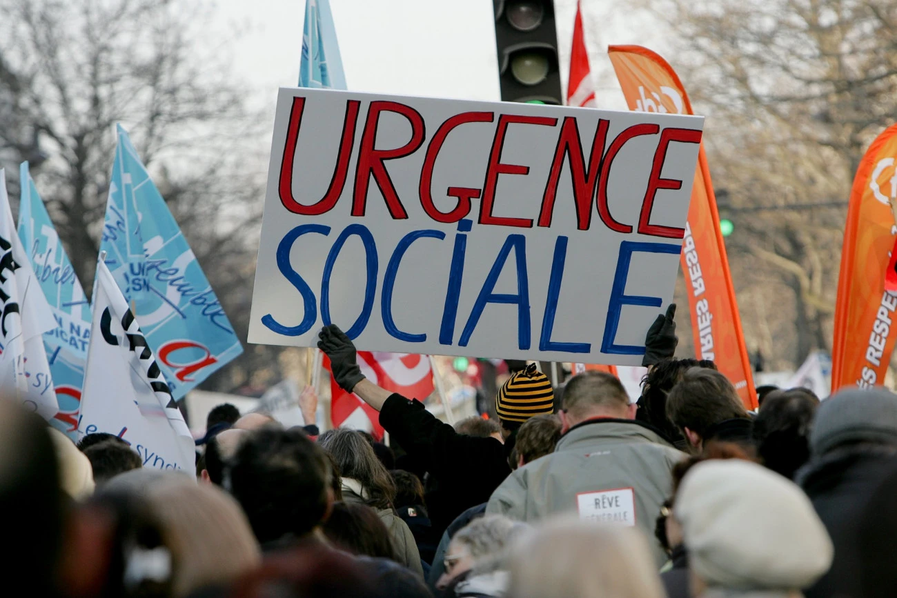 L'alignement des planètes pour la riposte sociale Luttes Syndicalisme Gouvernement Social 