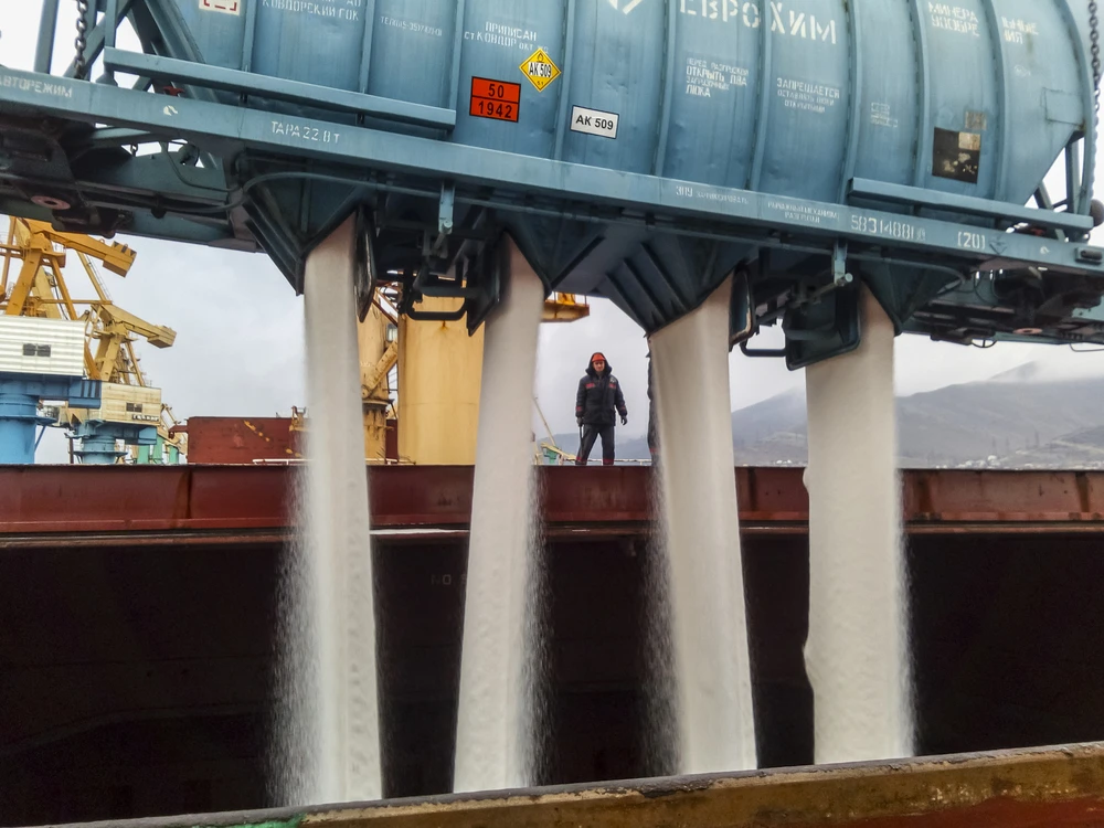 Semis de printemps, l'agriculture mondiale face au risque de rupture Détroit d'Ormuz 