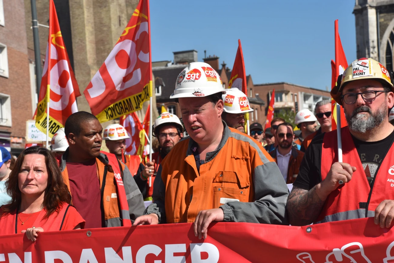 Dunkerque et la sidérurgie sous les projecteurs dans les Hauts-de-France Industrie Sidérurgie ArcelorMittal CGT Syndicalisme 
