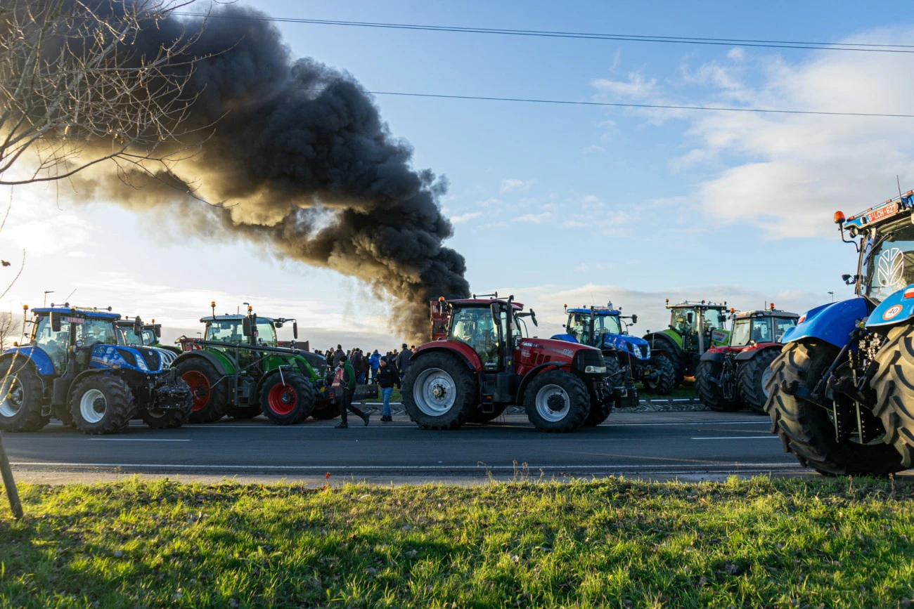 La colère agricole dit plus que ce que le pouvoir veut entendre Luttes Agriculture 