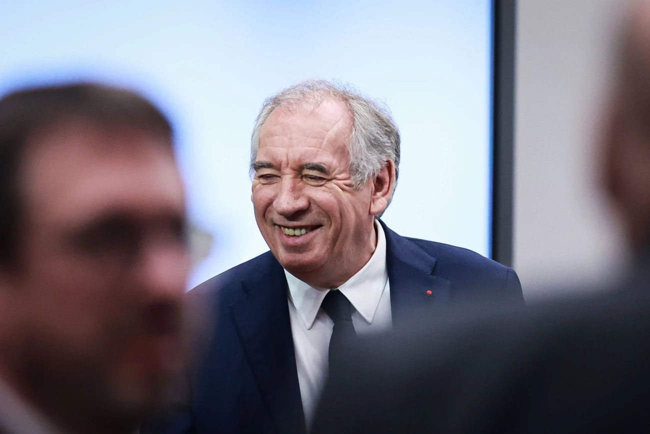 Les jours fériés sans signification de F. Bayrou… Gouvernement 