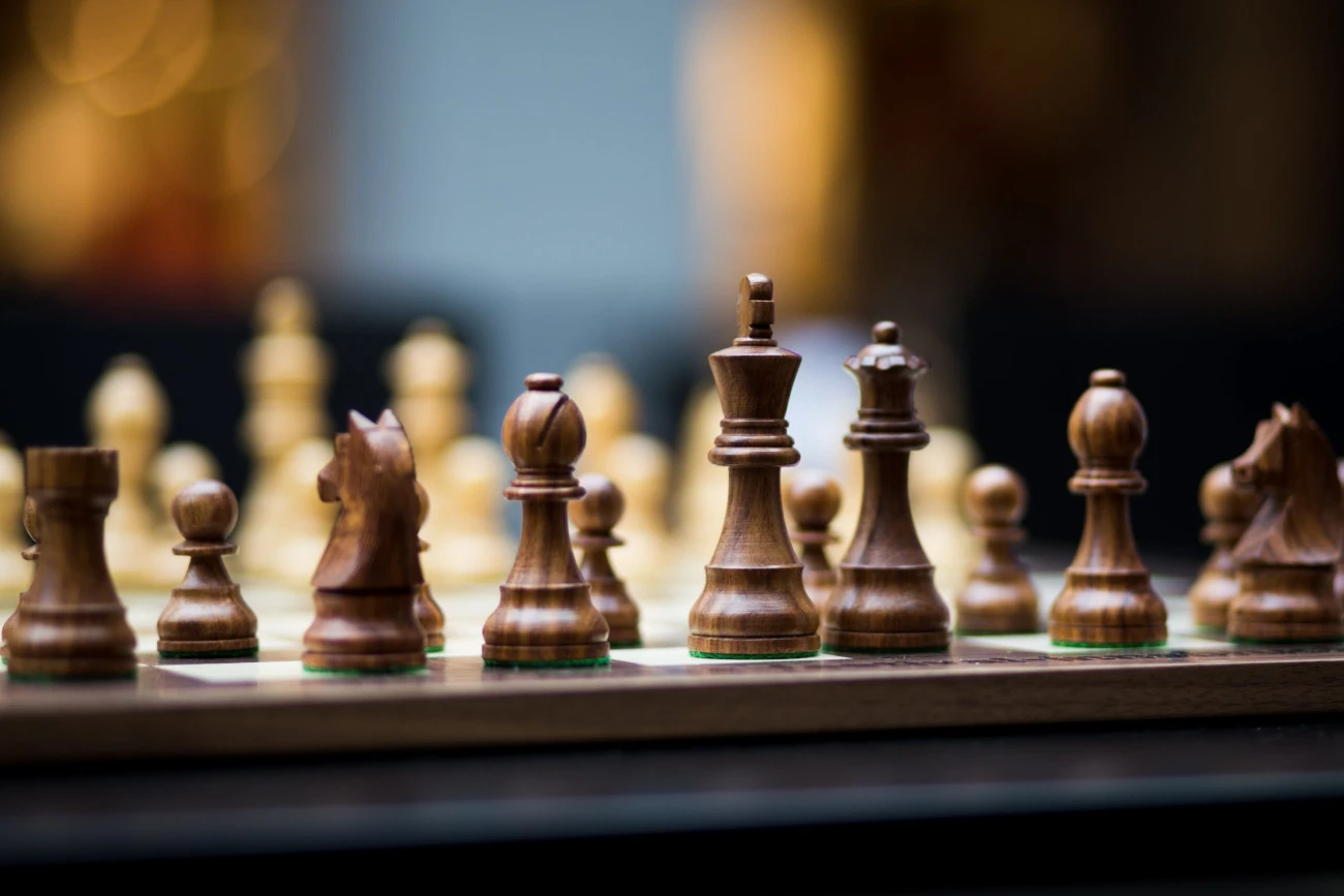 « Les échecs apprennent la rigueur » Taylan Coskun raconte les bienfaits d'un jeu populaire Entretien 