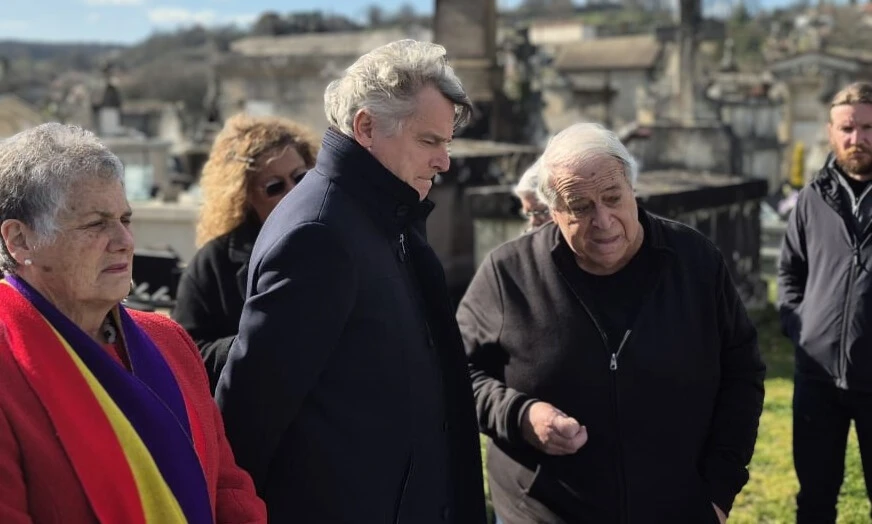 L'argent public doit aller à l'emploi et aux productions, pas aux actionnaires Industrie PCF Fabien Roussel 