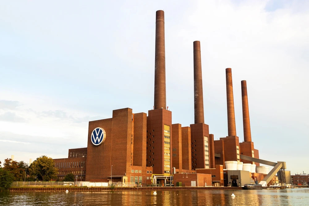 Volkswagen ferme officiellement trois usines Industrie Automobile Social Allemagne Volkswagen 