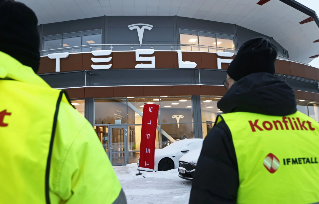 Un an de grève chez Tesla en Suède Automobile Luttes Suède Tesla Elon Musk 