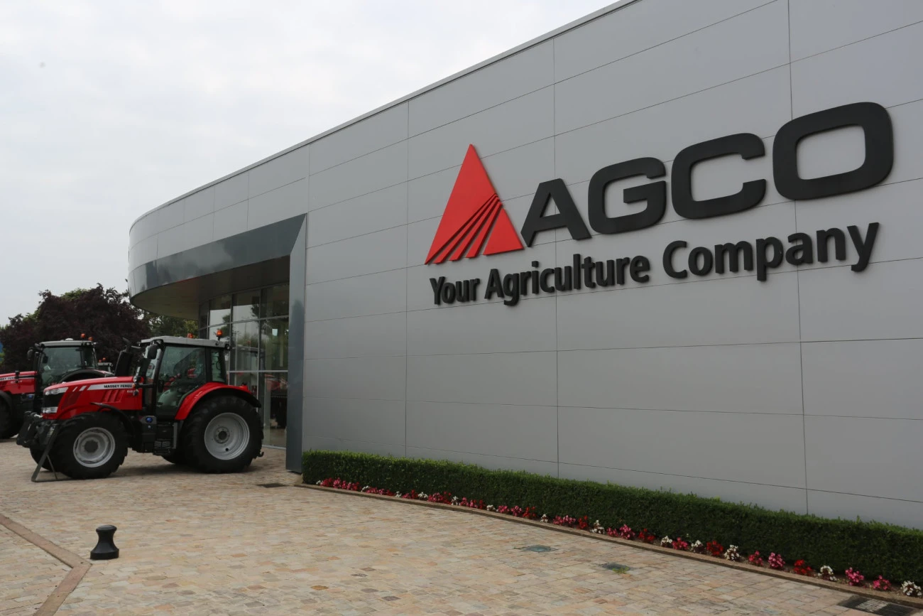 Premiers reculs de la direction Luttes Emploi 