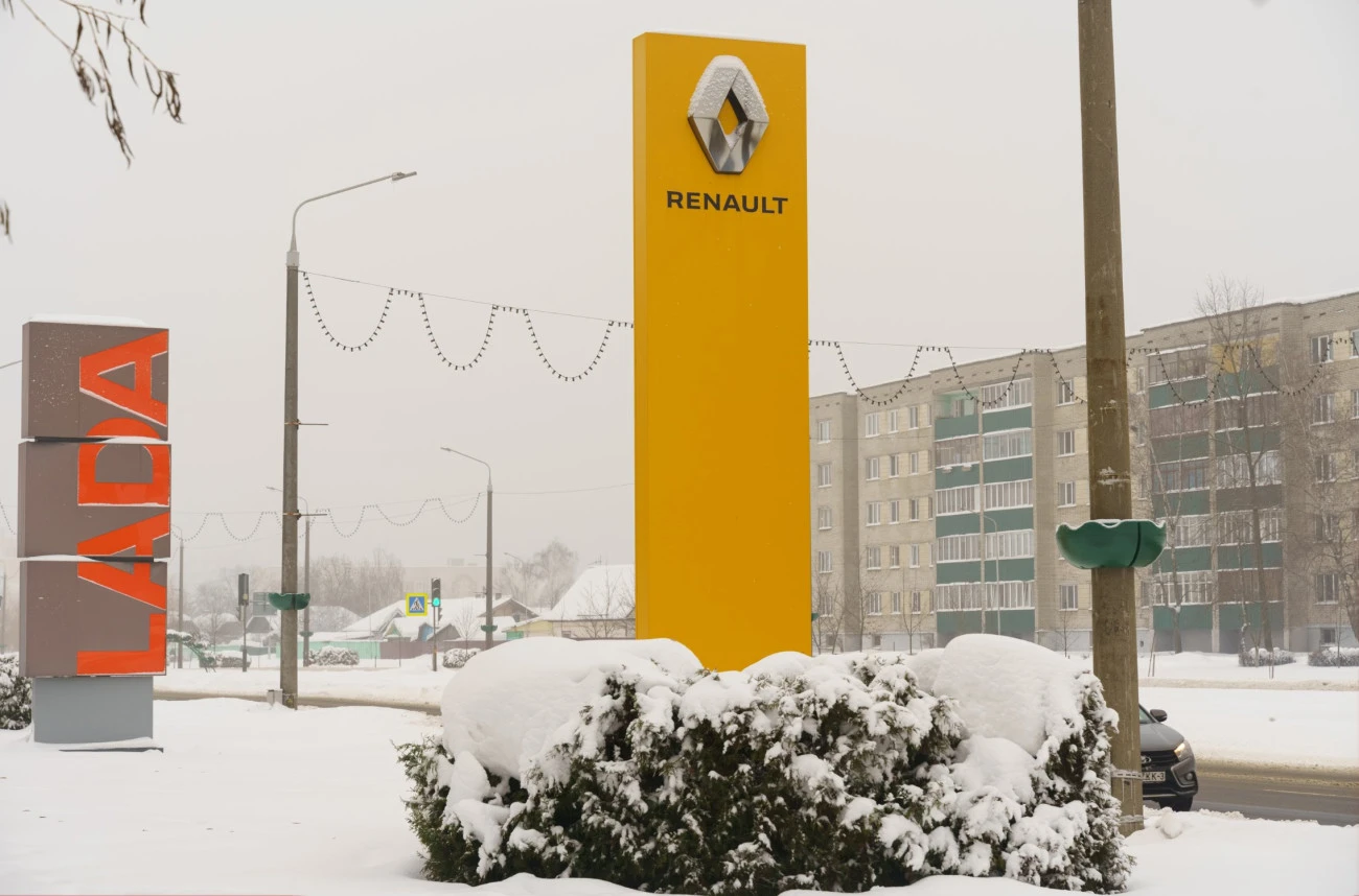 Renault et la Russie, je t'aime moi non plus Automobile Russie Renault Longs formats 