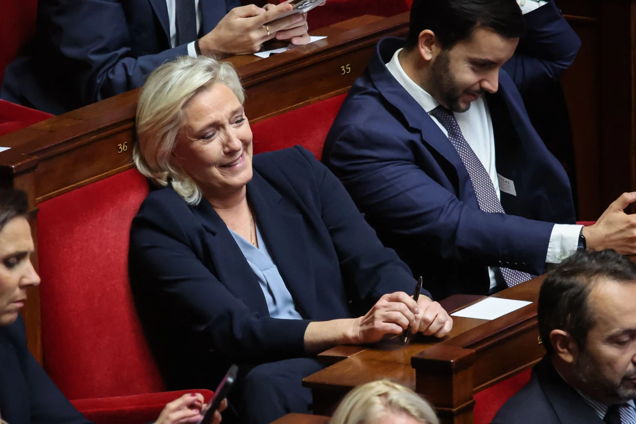 La résolution qui fait un bras d'honneur à la diplomatie Extrême droite Assemblée nationale Algérie Histoire 