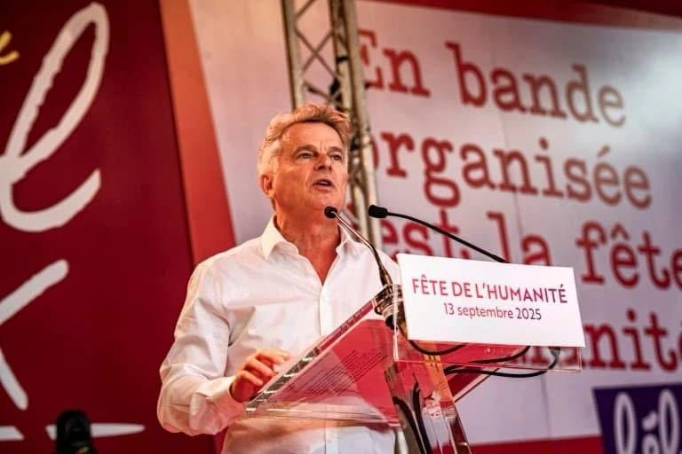 Fabien Roussel impose la clarté : classe et paix PCF Gouvernement Fabien Roussel 
