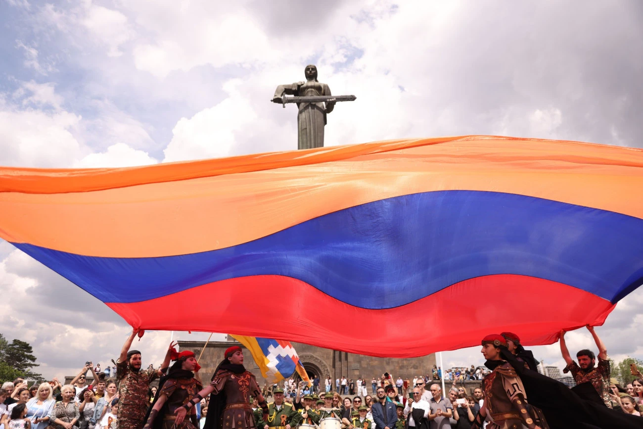 Que se cache-t-il derrière la révision de la constitution arménienne ? États-Unis Azerbaïdjan Eurasie Arménie 