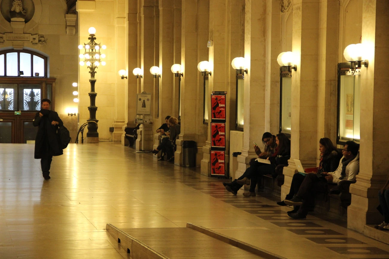 Hausse des frais et budgets asphyxiés, Paris 1 met le feu aux poudres École Éducation Syndicalisme 