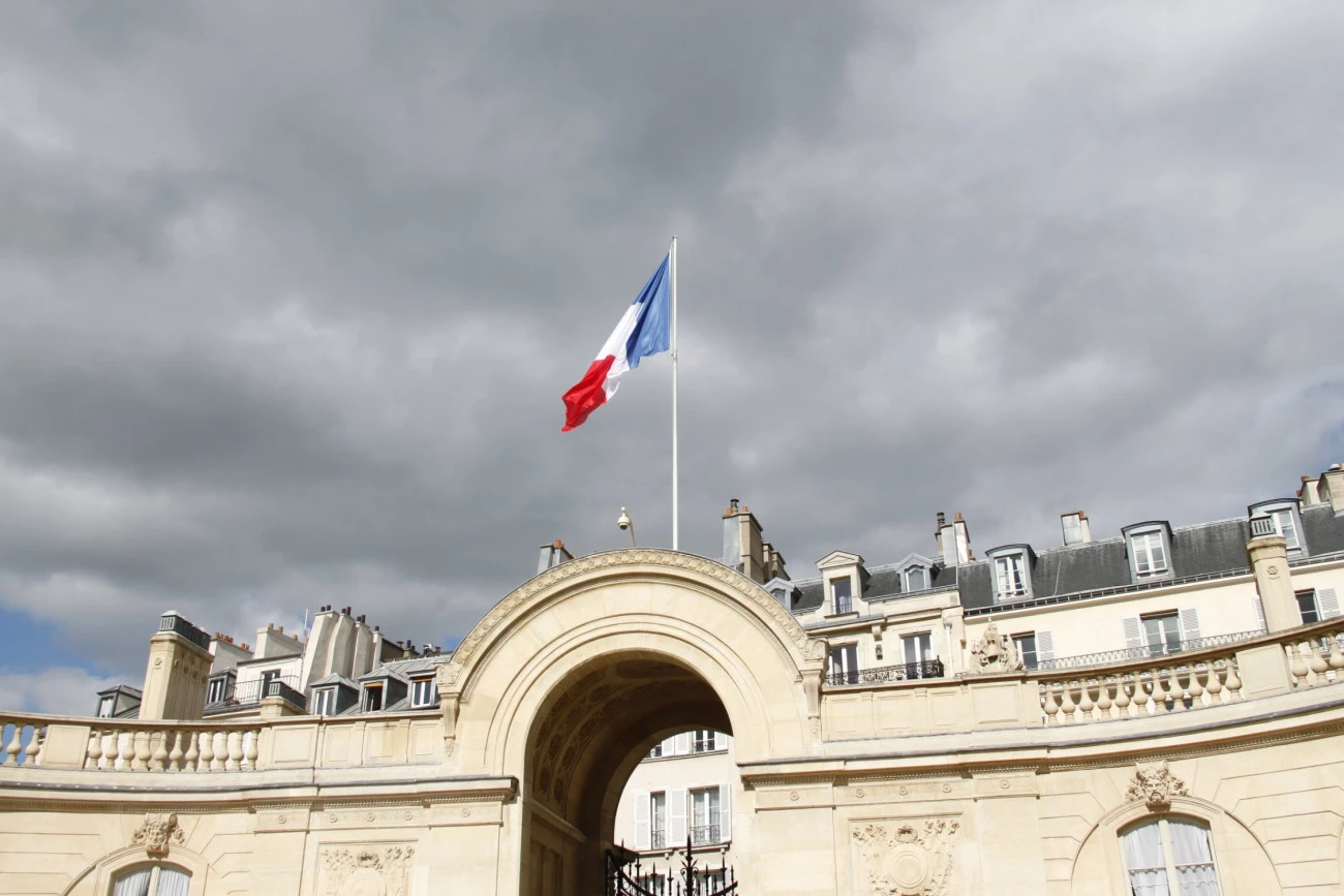 Il pleut sur la France Extrême droite Législatives 2024 Jean-Marc Tellier Député Communiste Fabien Roussel 