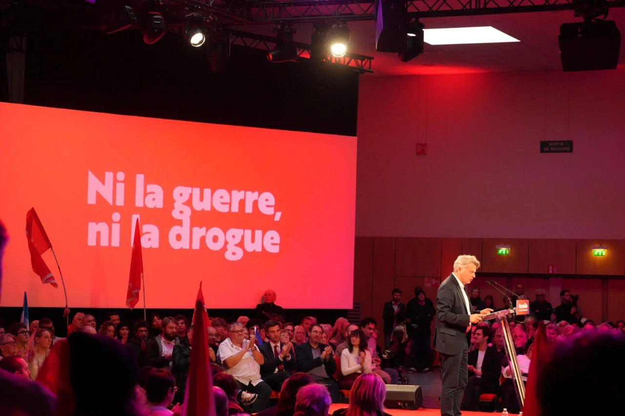 À Marseille, Fabien Roussel fait le serment de la paix et du travail PCF Fabien Roussel 