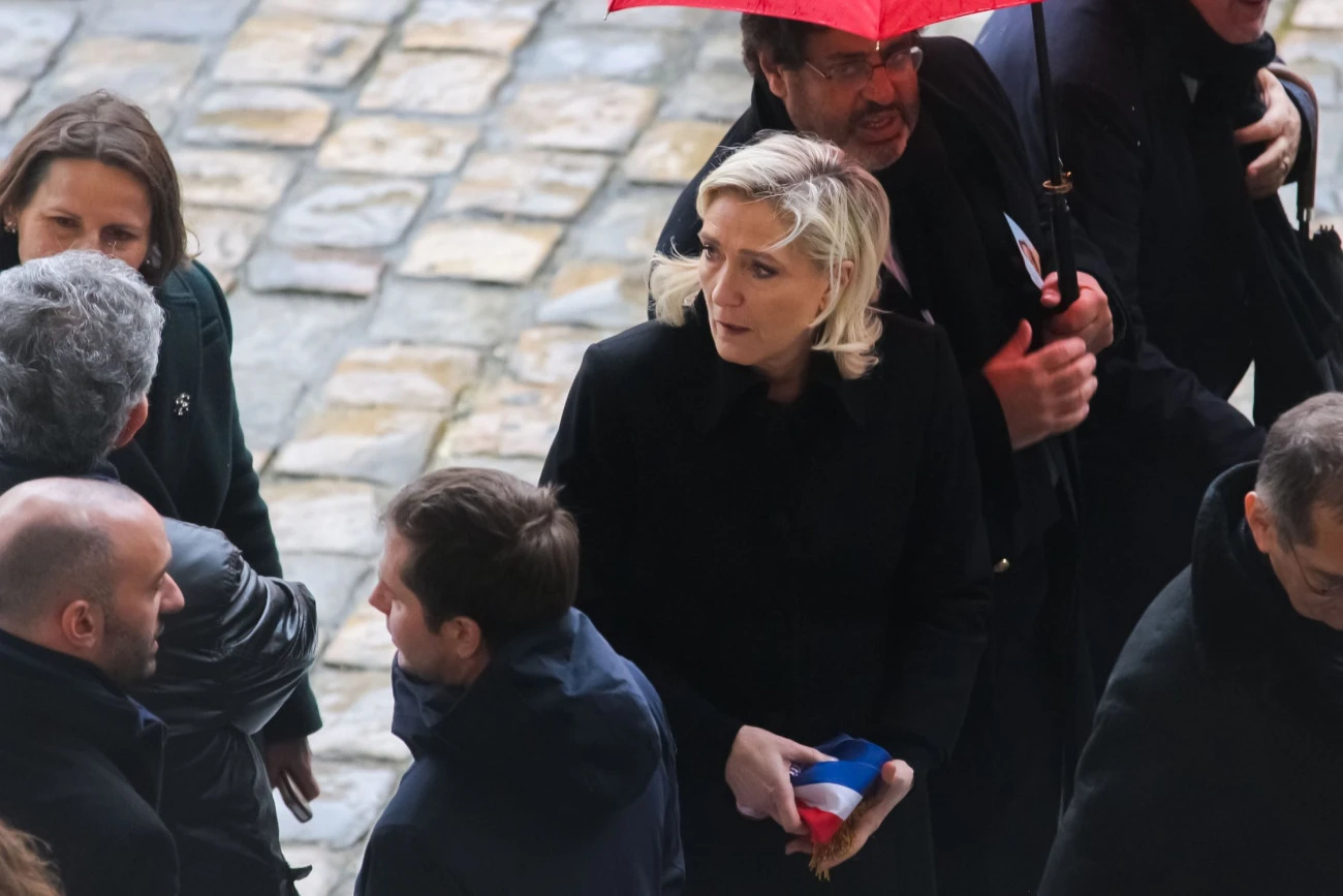 Marine Le Pen ne sera pas candidate en 2027 Extrême droite Justice 