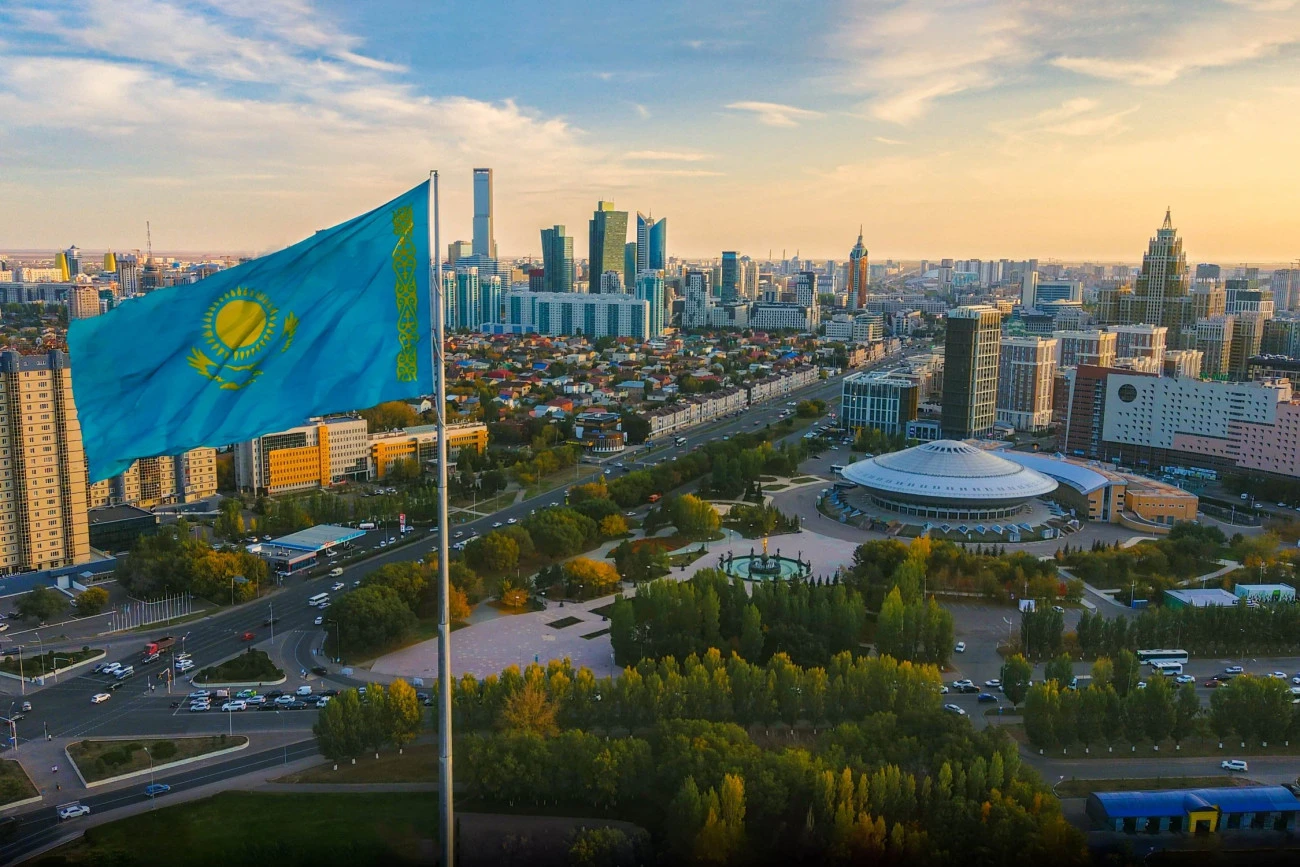Le Kazakhstan comme carrefour stratégique entre l'Europe, l'Asie et les BRICS+ BRICS Kazakhstan OCS UEEA 